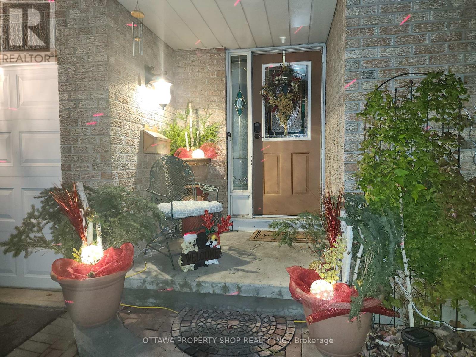 6156 Vineyard Drive