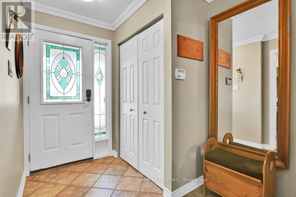 6156 Vineyard Drive