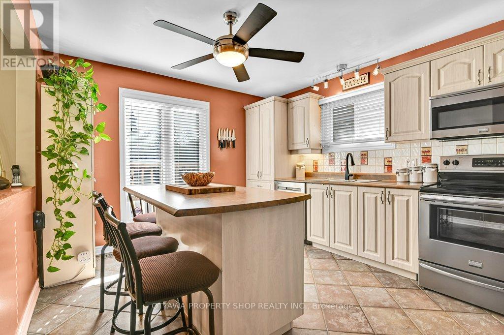 6156 Vineyard Drive