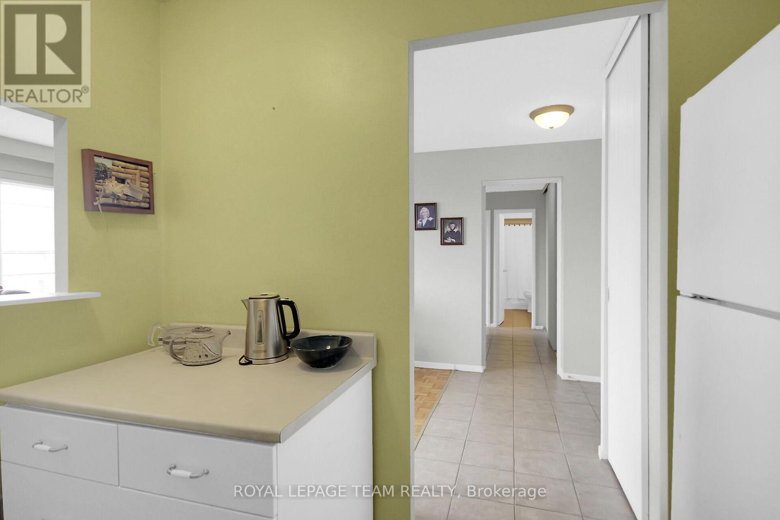 306 - 20 Chesterton Drive
