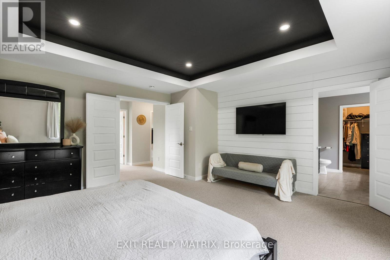 1463 Vinette Road