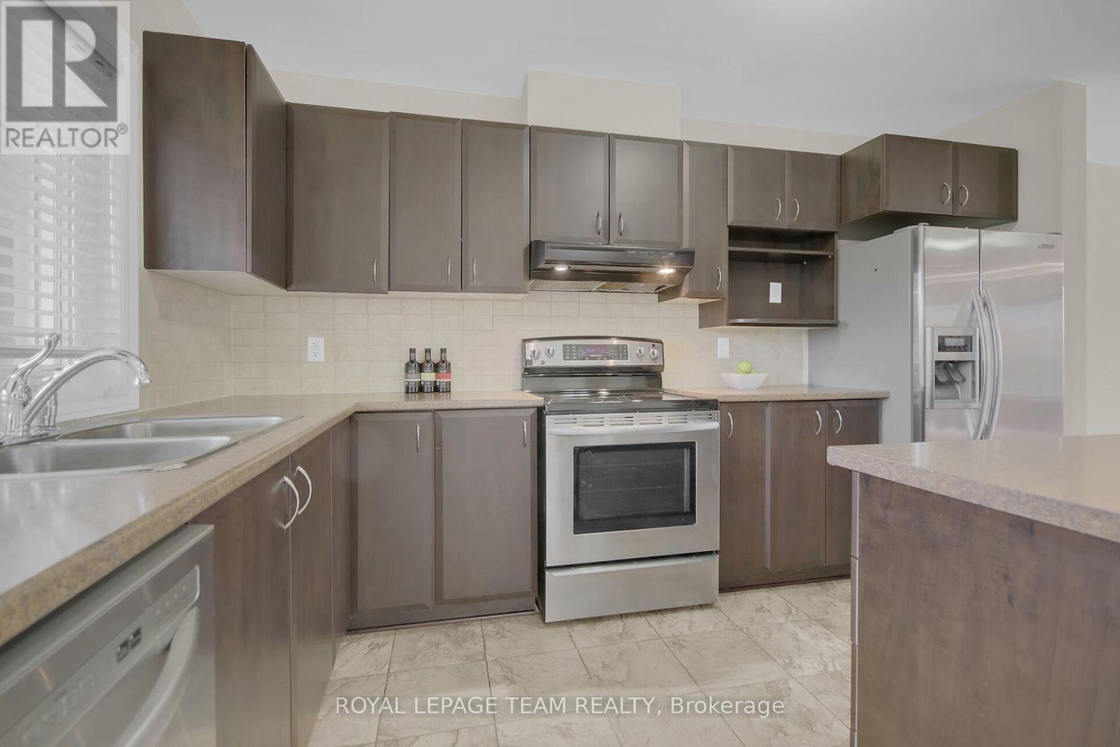 128a Centrepointe Drive