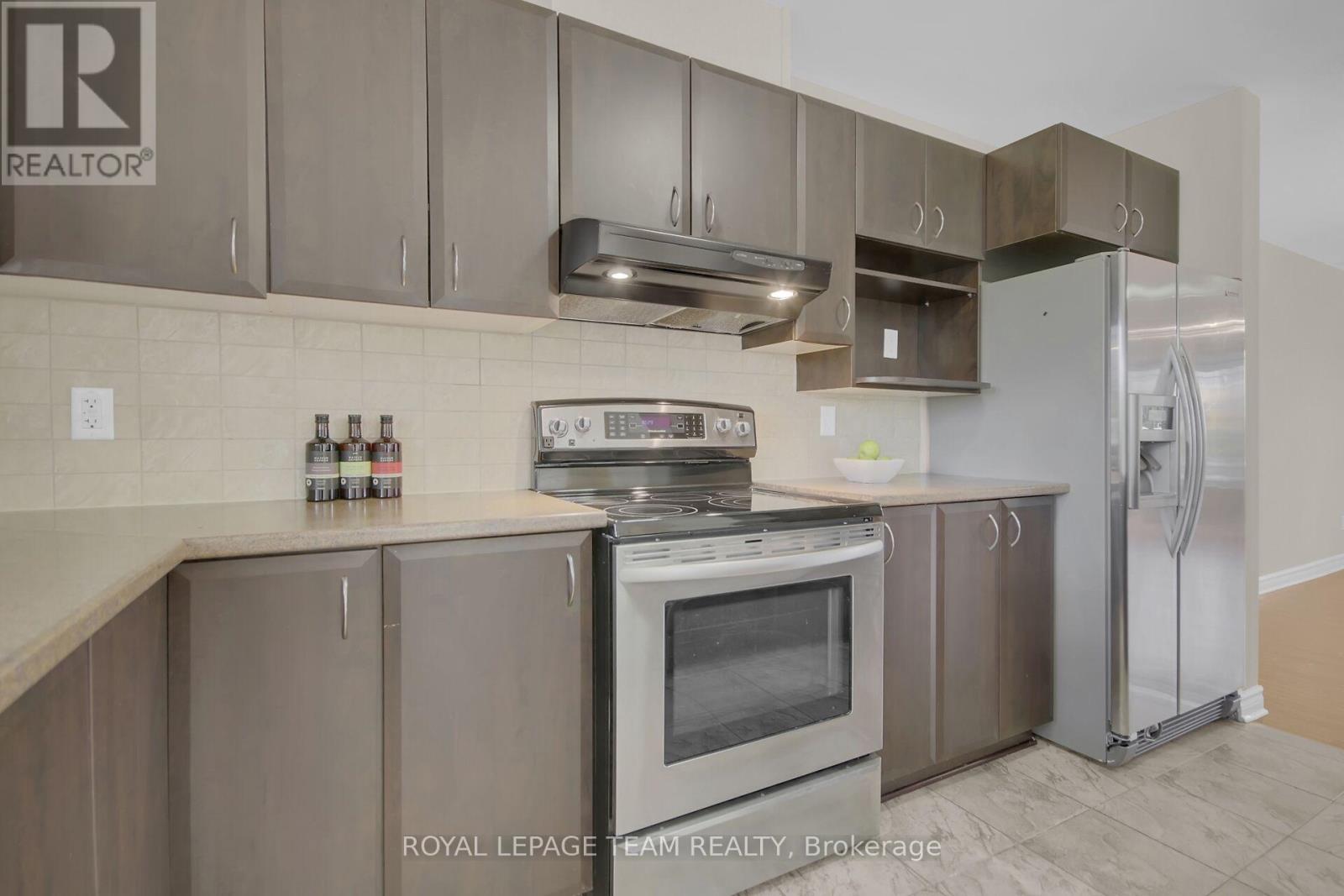 128a Centrepointe Drive