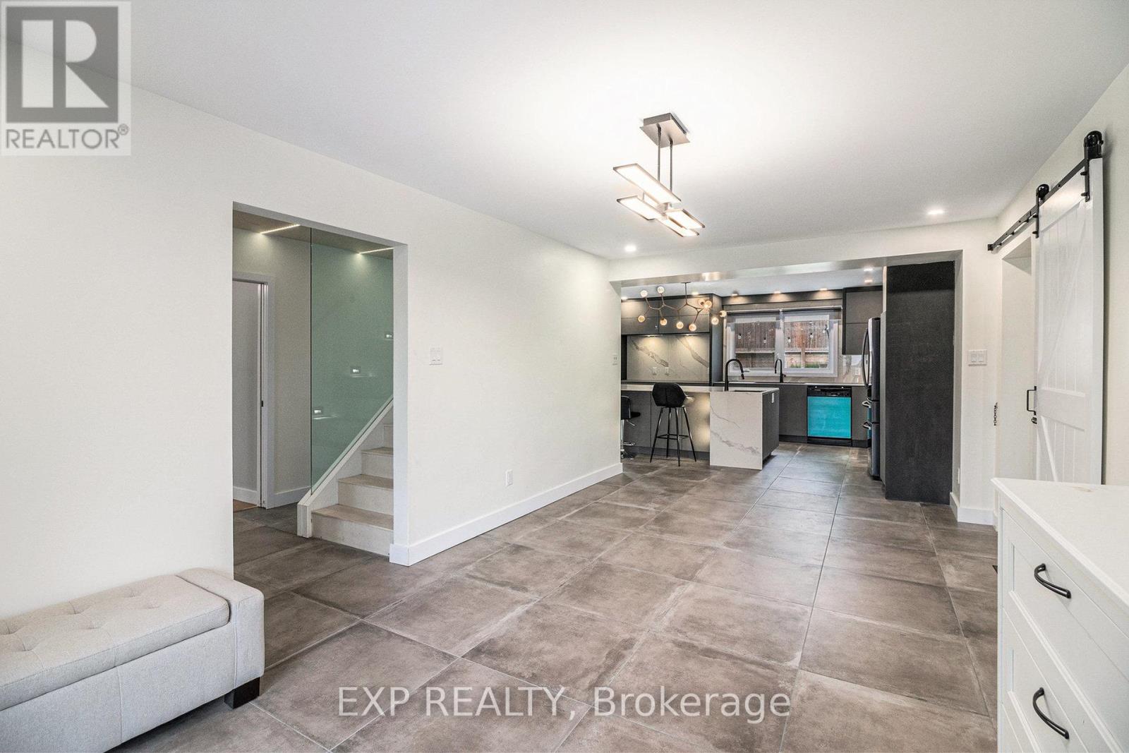 2195 Niagara Drive