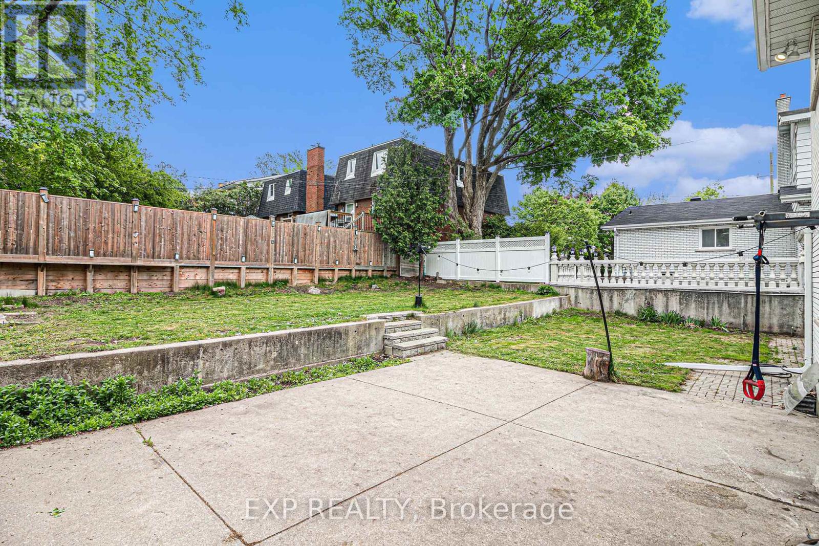 2195 Niagara Drive