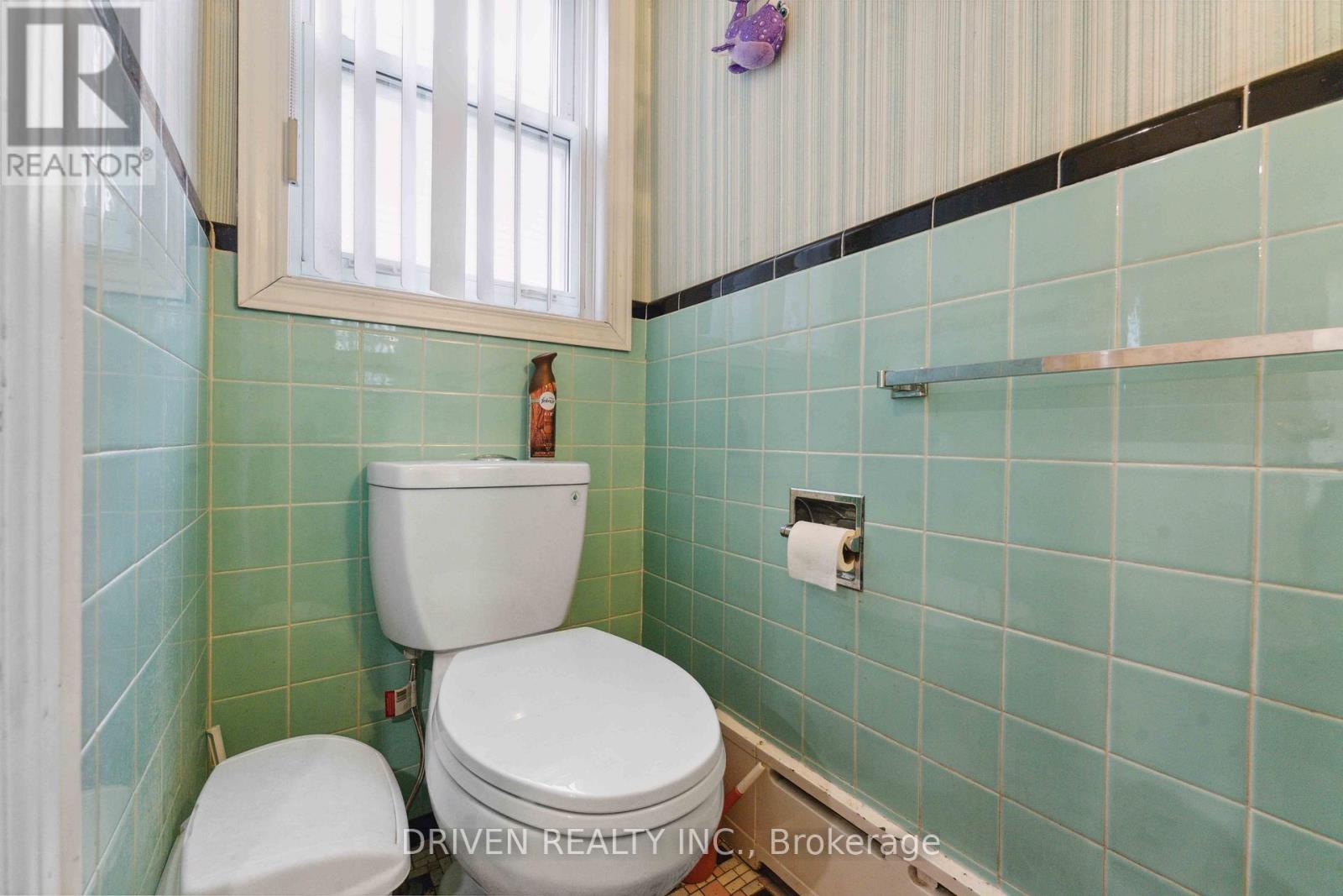 1266 Walkley Road
