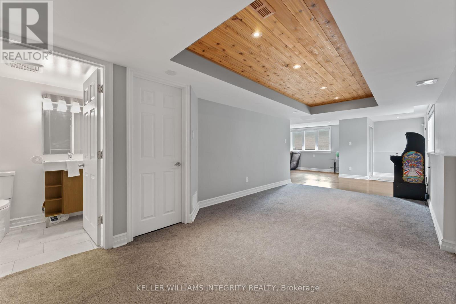 1893 Rideau Road