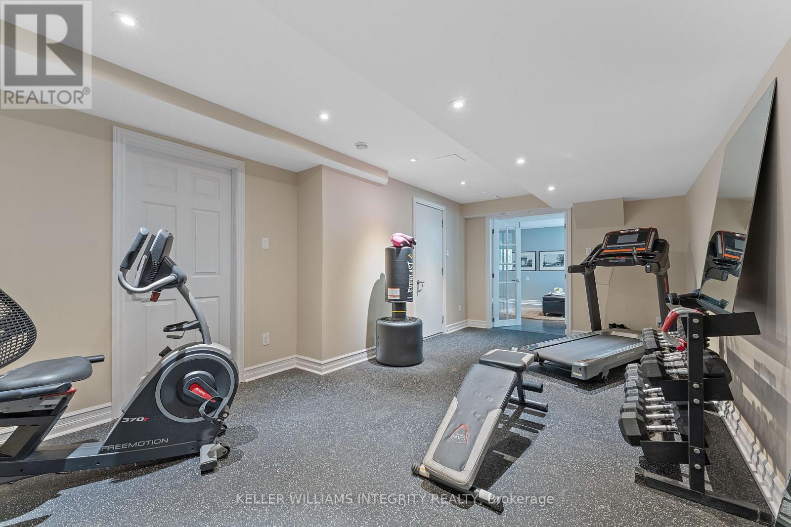 1893 Rideau Road