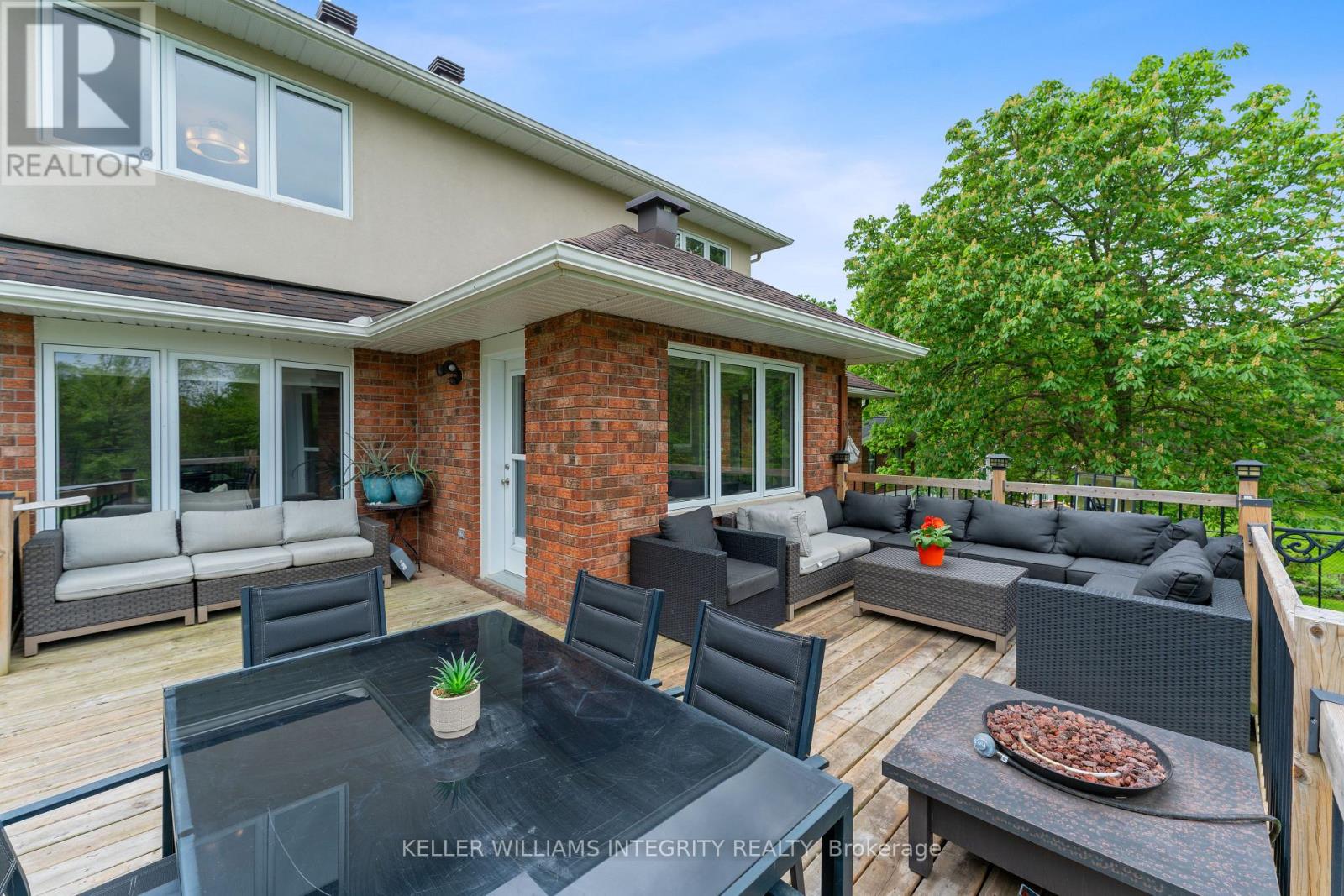 1893 Rideau Road