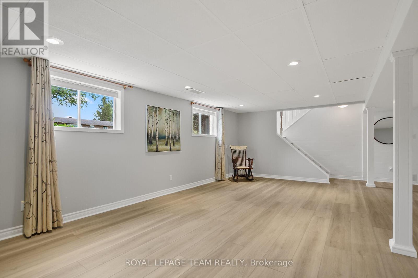 6489 Doctor Blair Crescent