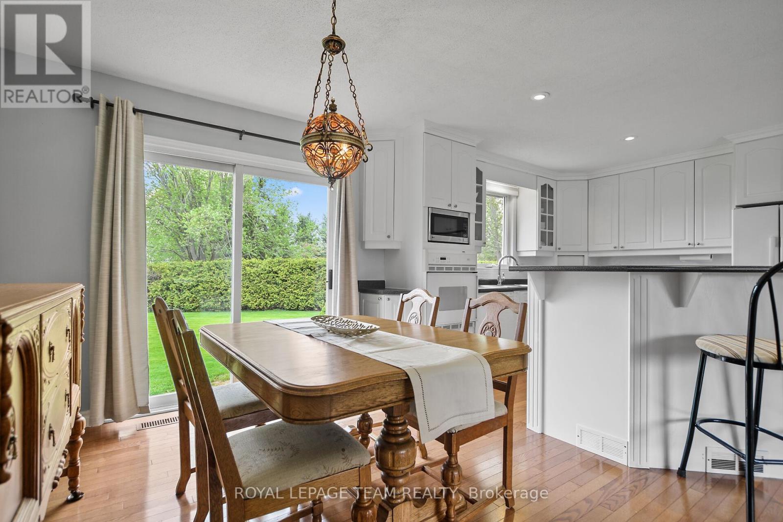 6489 Doctor Blair Crescent