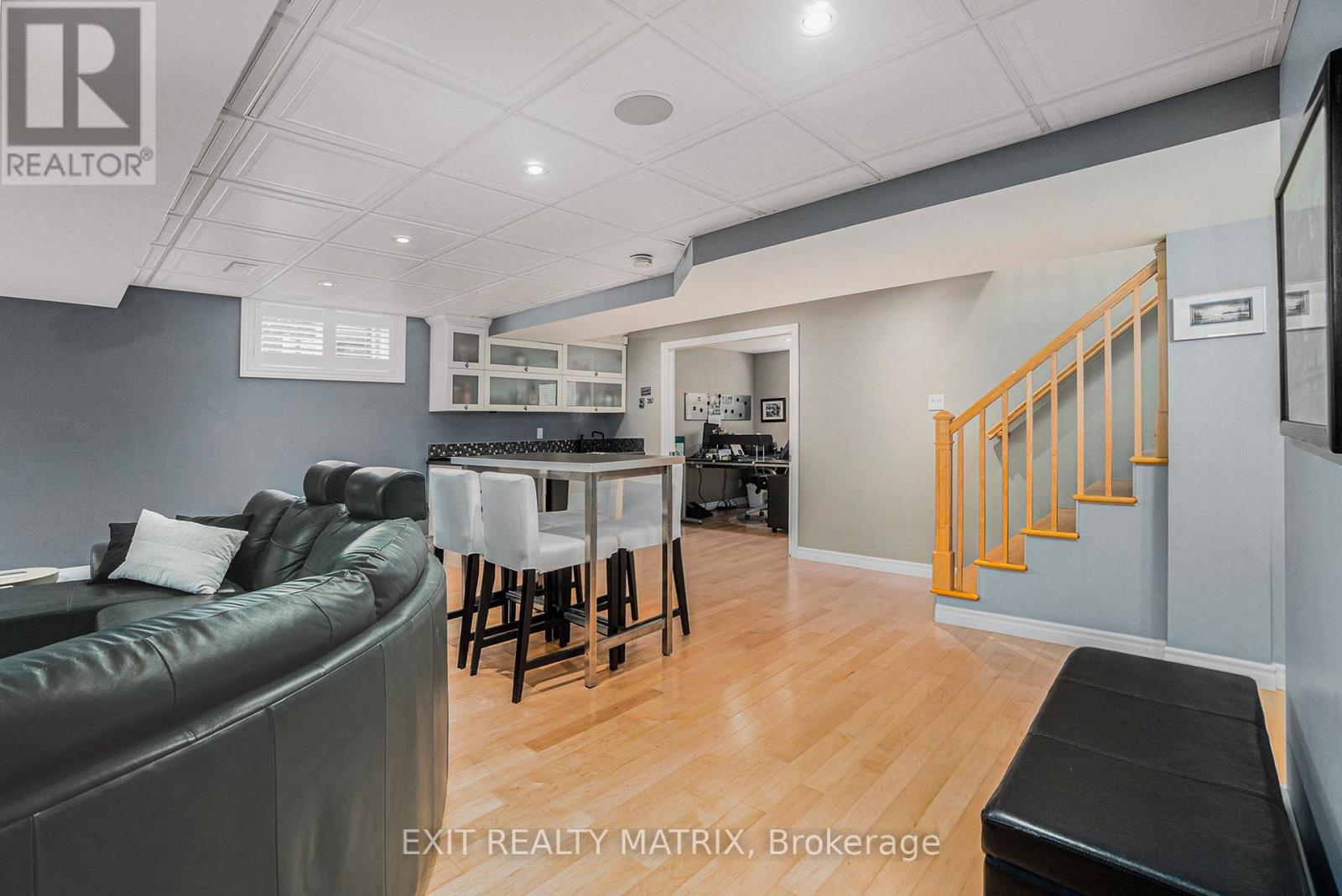 209 Jasper Crescent