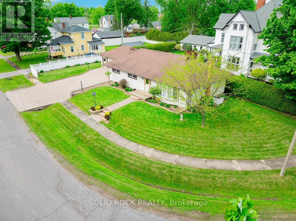 7 Brouse Drive