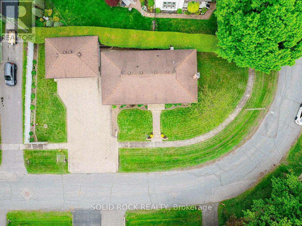 7 Brouse Drive