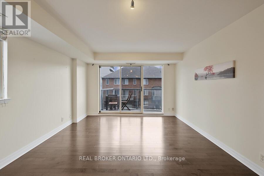 306 - 429 Somerset Street W