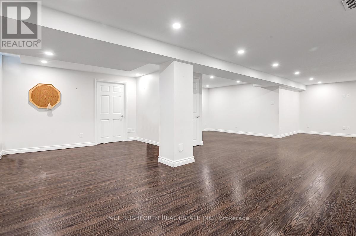 89 Hawk Crescent