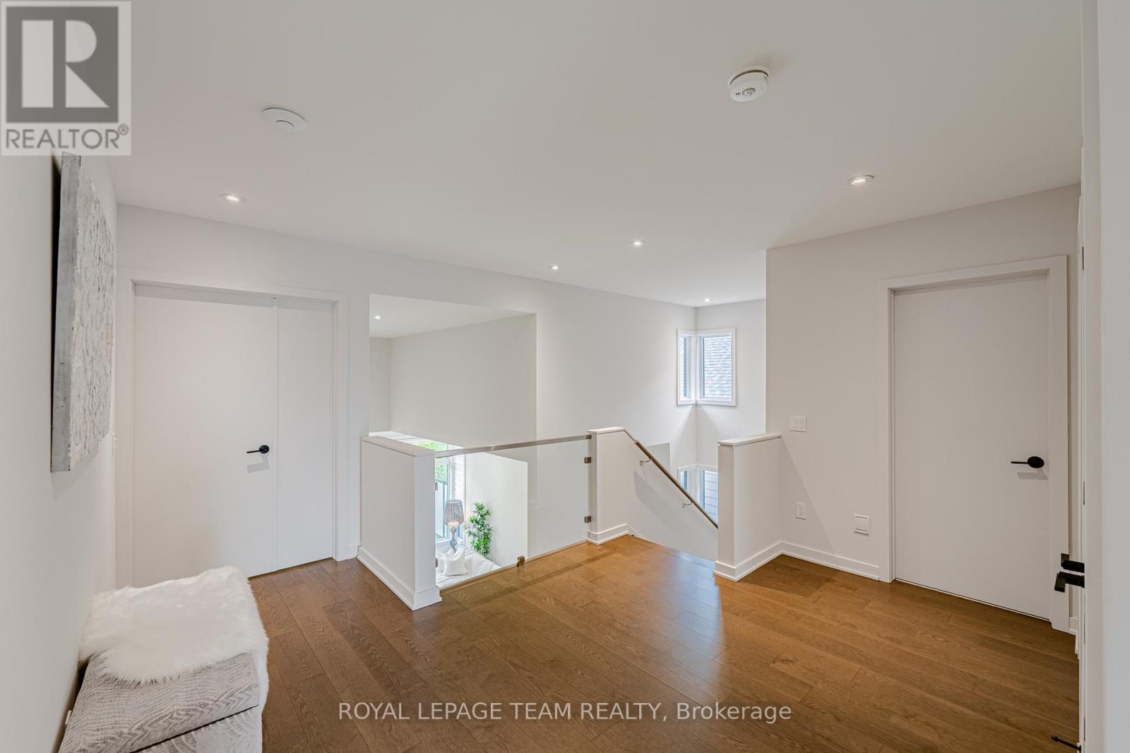 935 Atrium Ridge