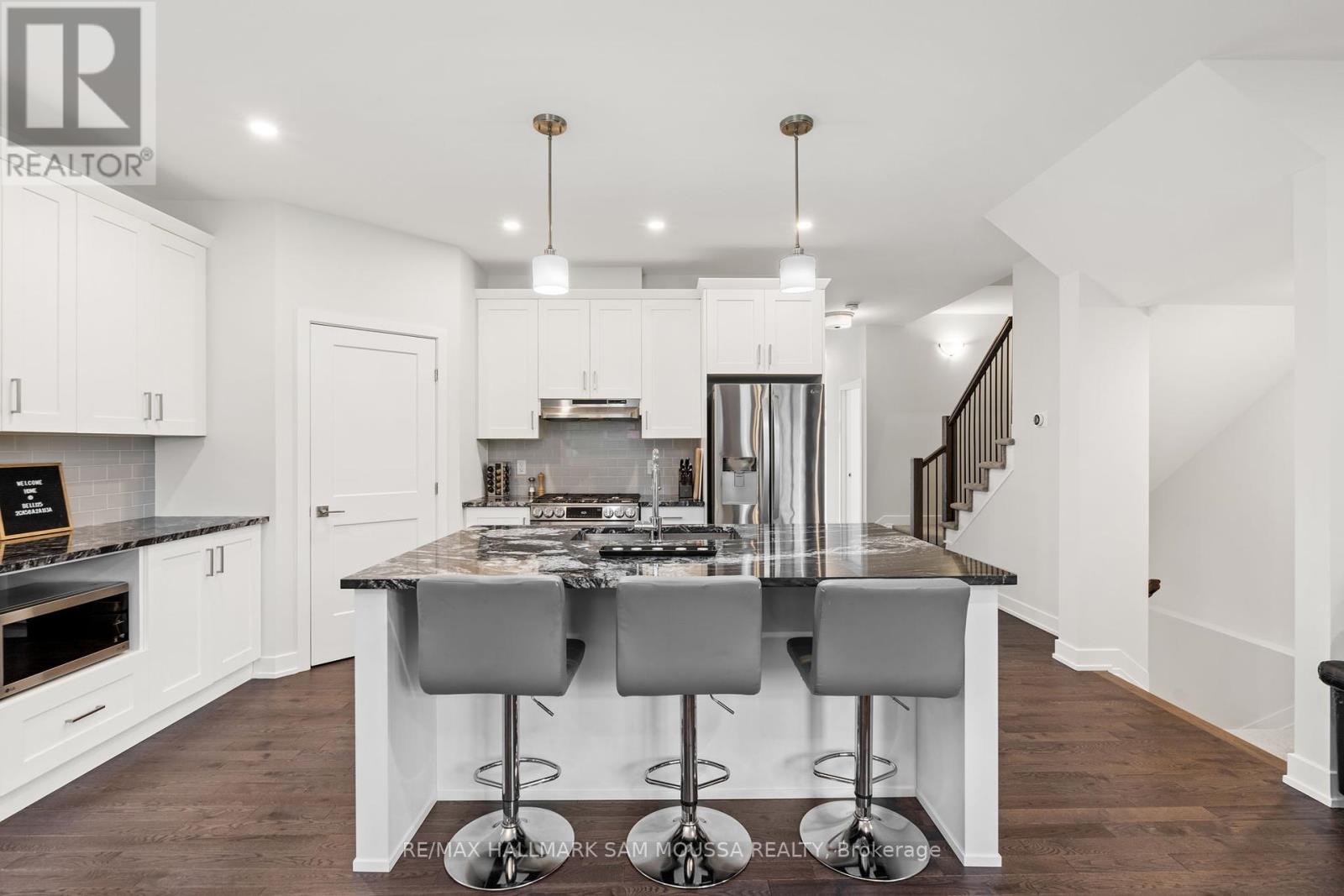 33 Mac Beattie Drive