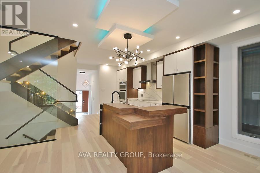 375 B Madison Avenue