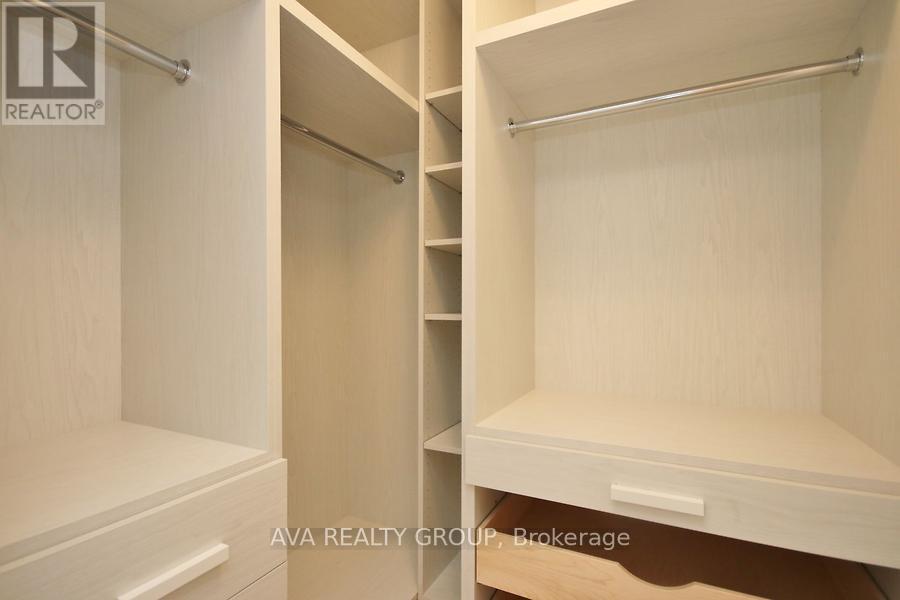 375 B Madison Avenue