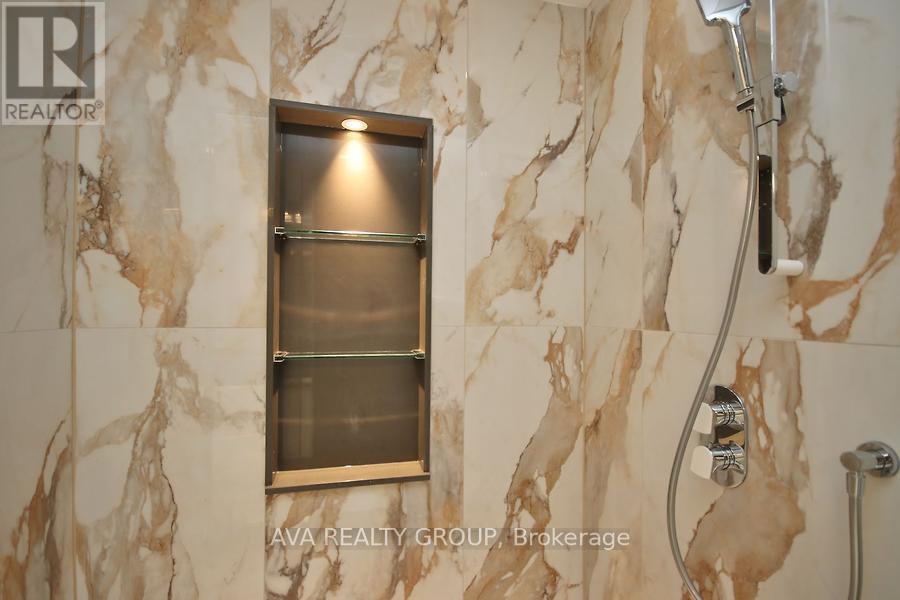 375 B Madison Avenue