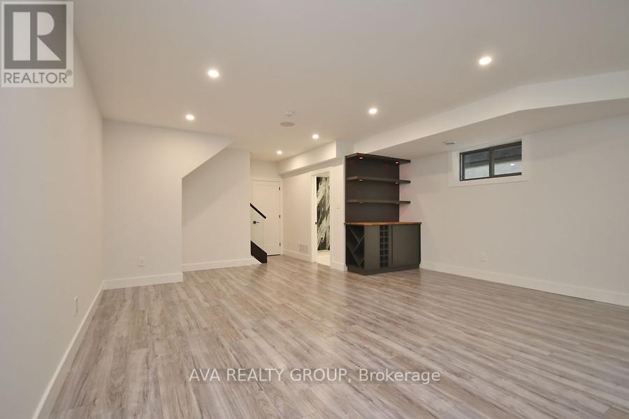 375 B Madison Avenue