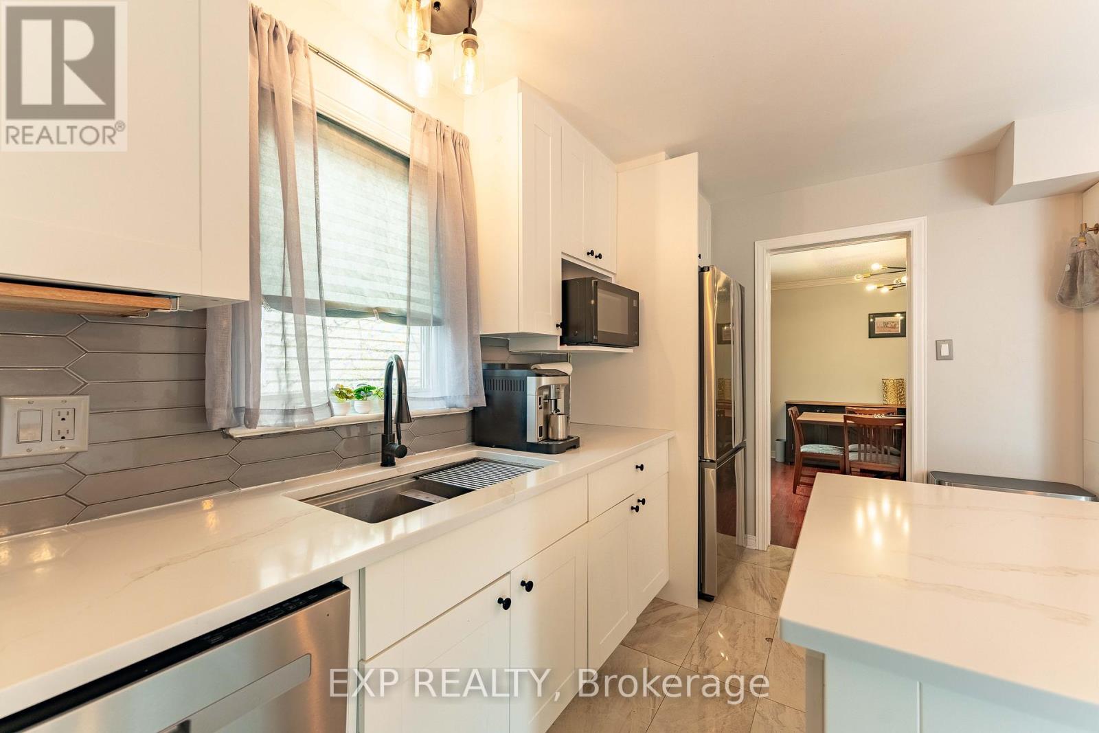 15 Mayford Avenue