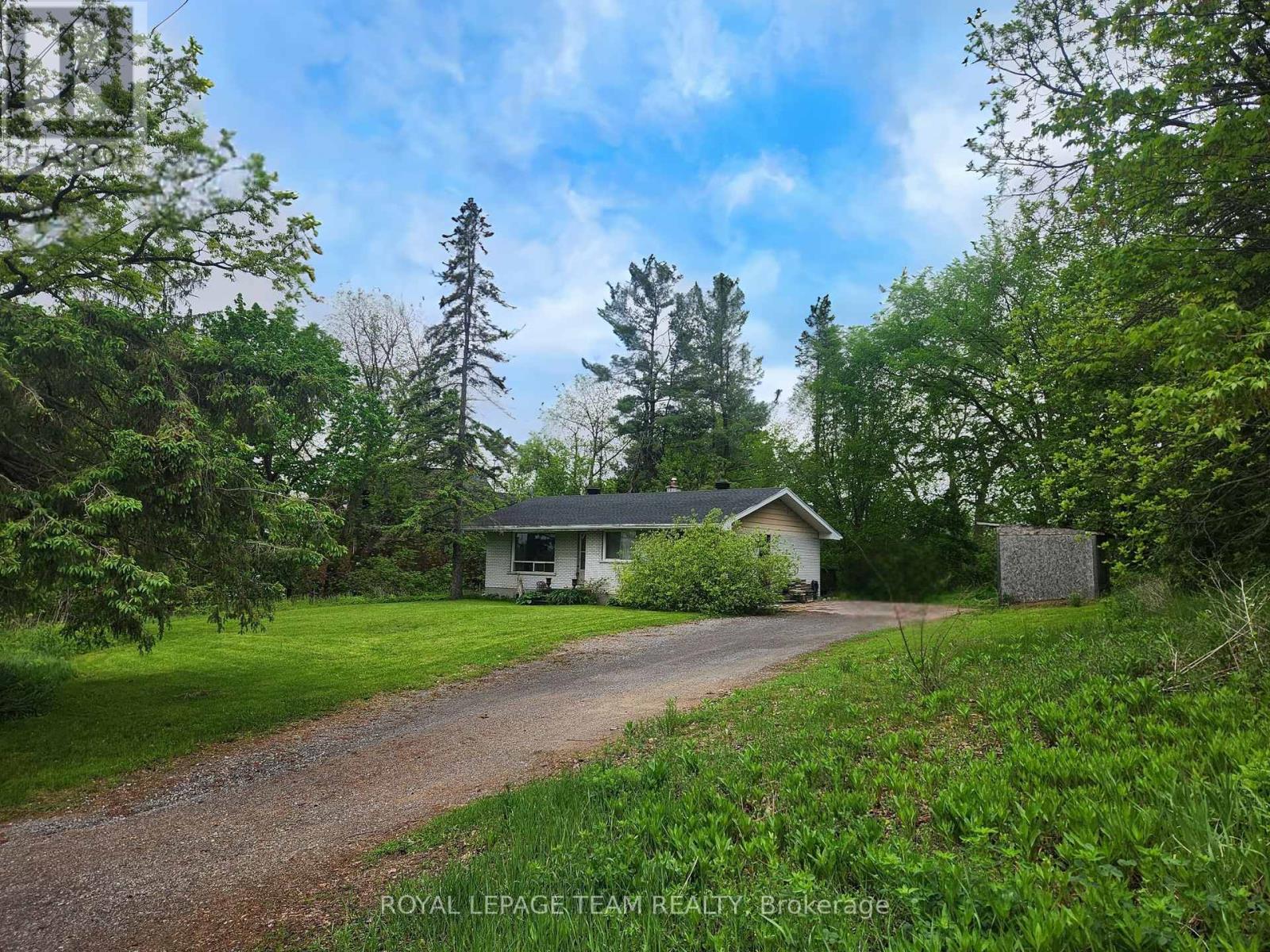 104 Falldown Lane