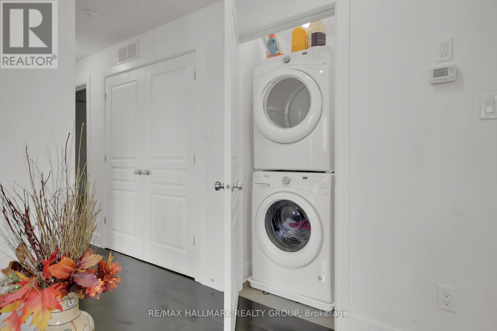 10 - 340 Tribeca Private