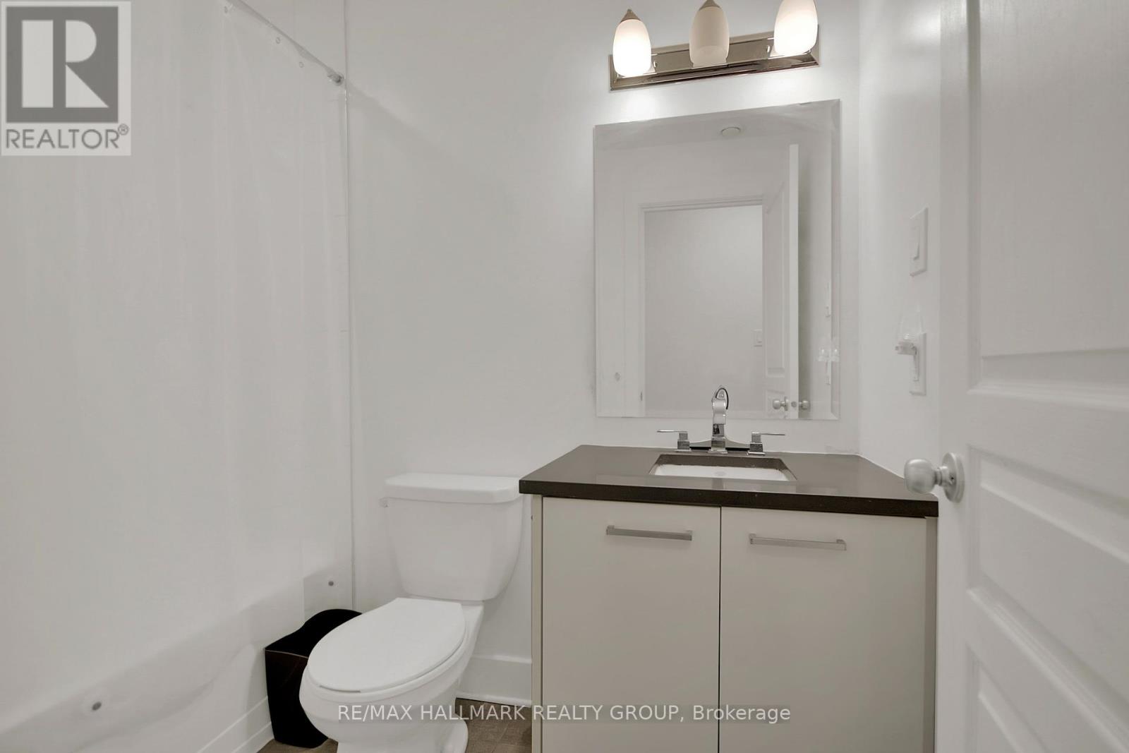 10 - 340 Tribeca Private