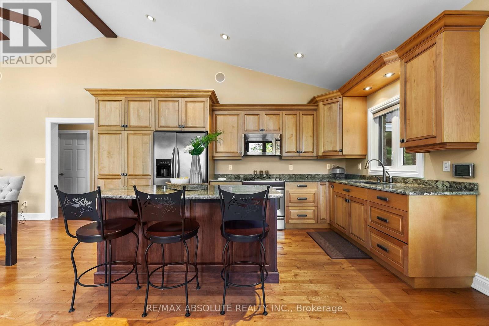 1096 Snye Road