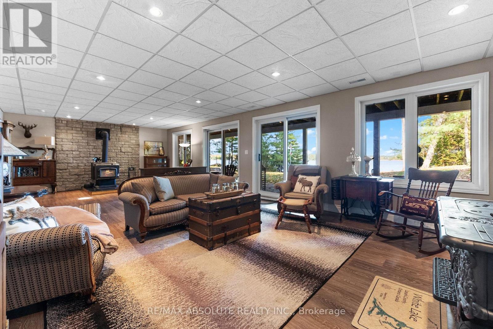 1096 Snye Road
