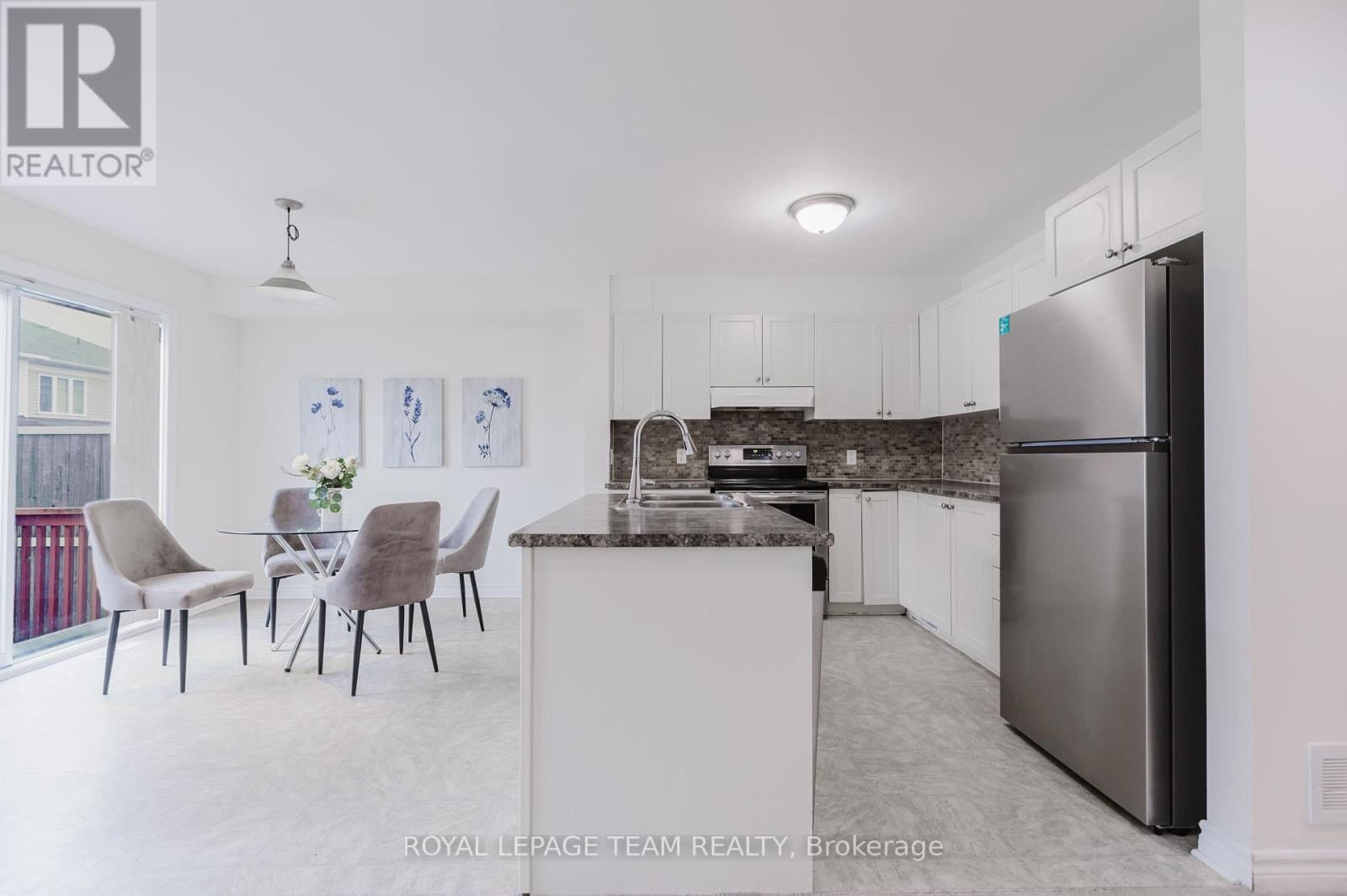 411 Temiskaming Crescent