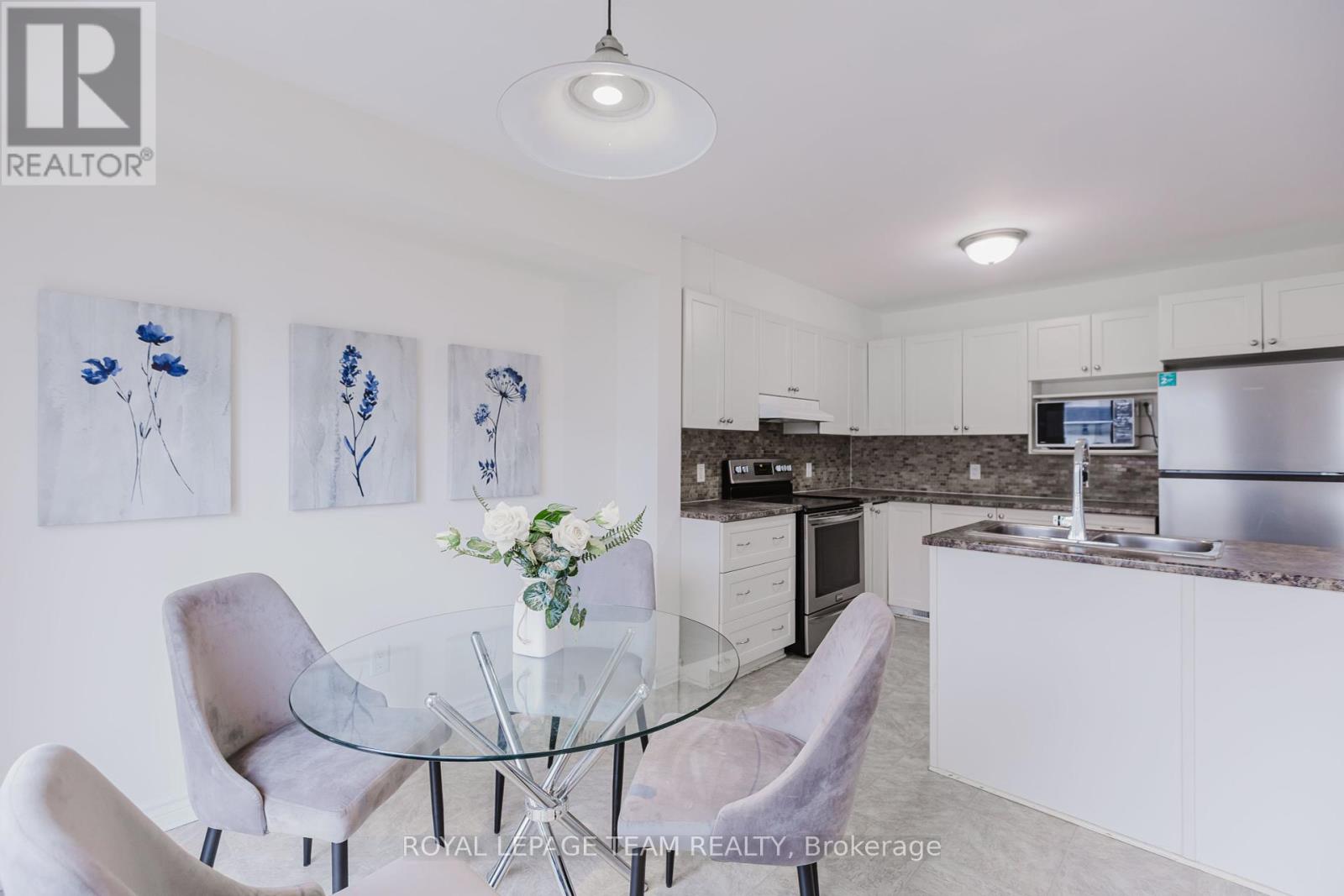 411 Temiskaming Crescent