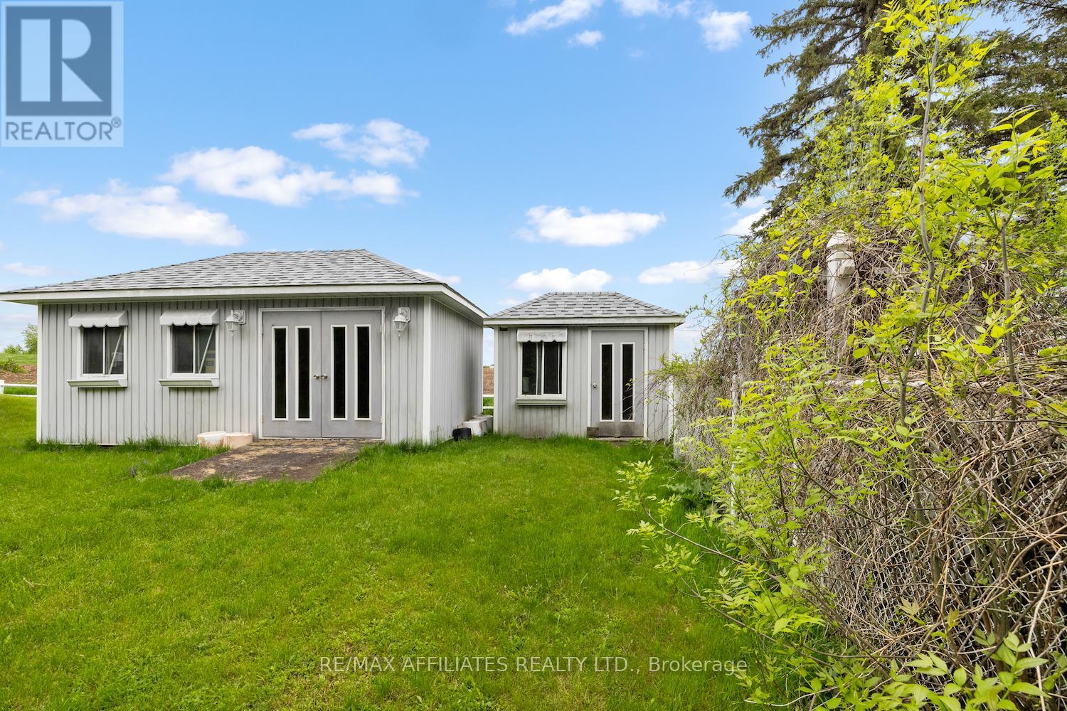 461 Campbell Side Road