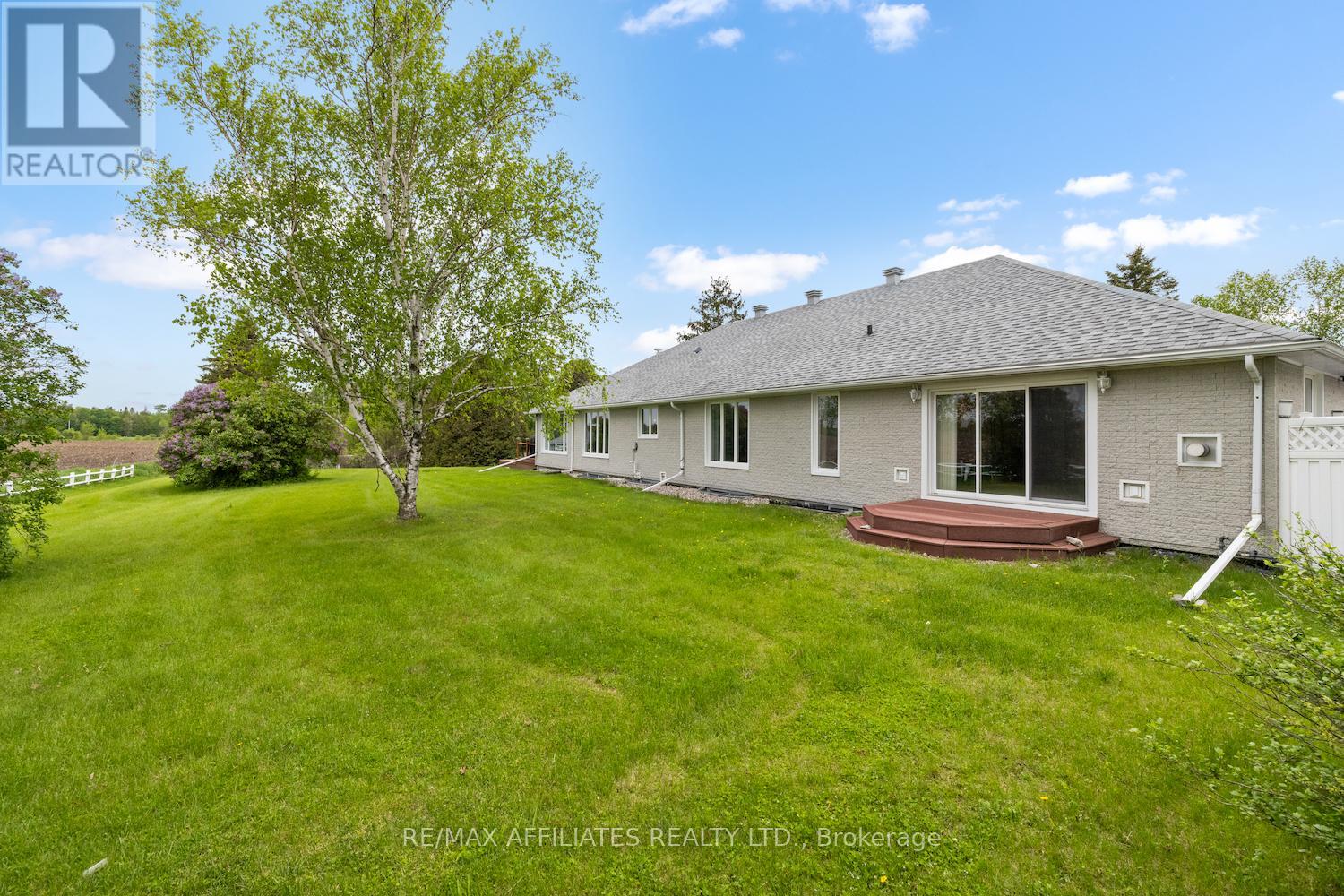 461 Campbell Side Road