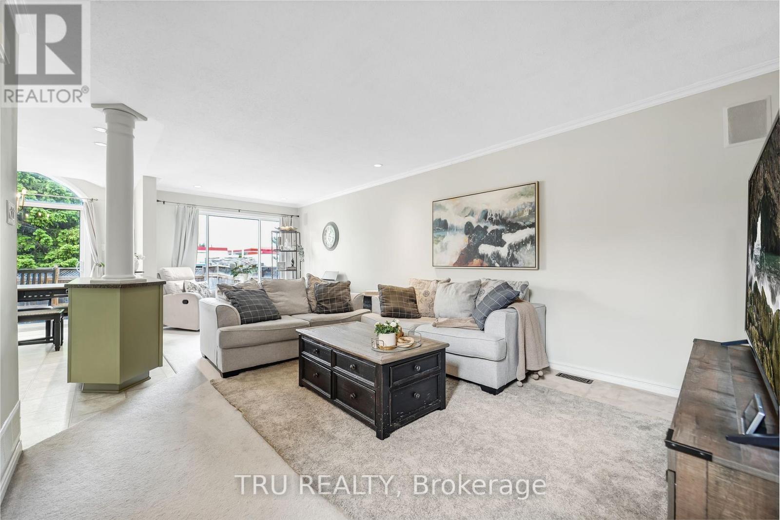 102 Southpointe Avenue