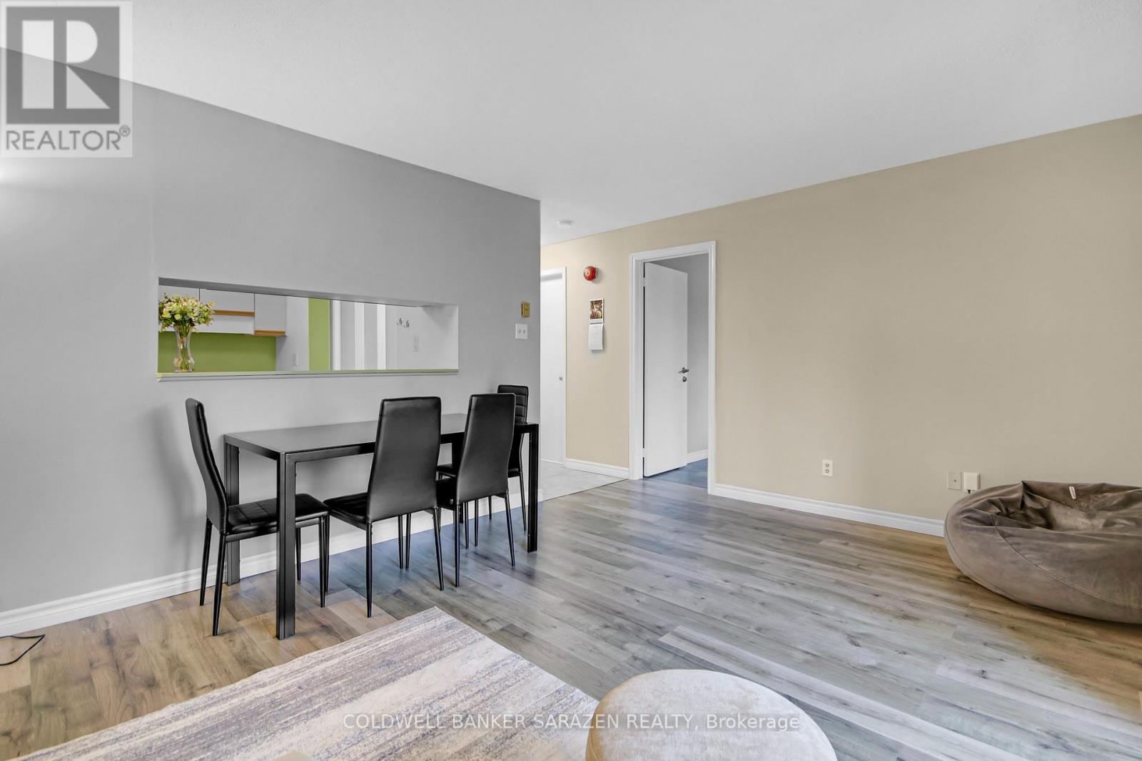 412 - 214 Viewmount Drive