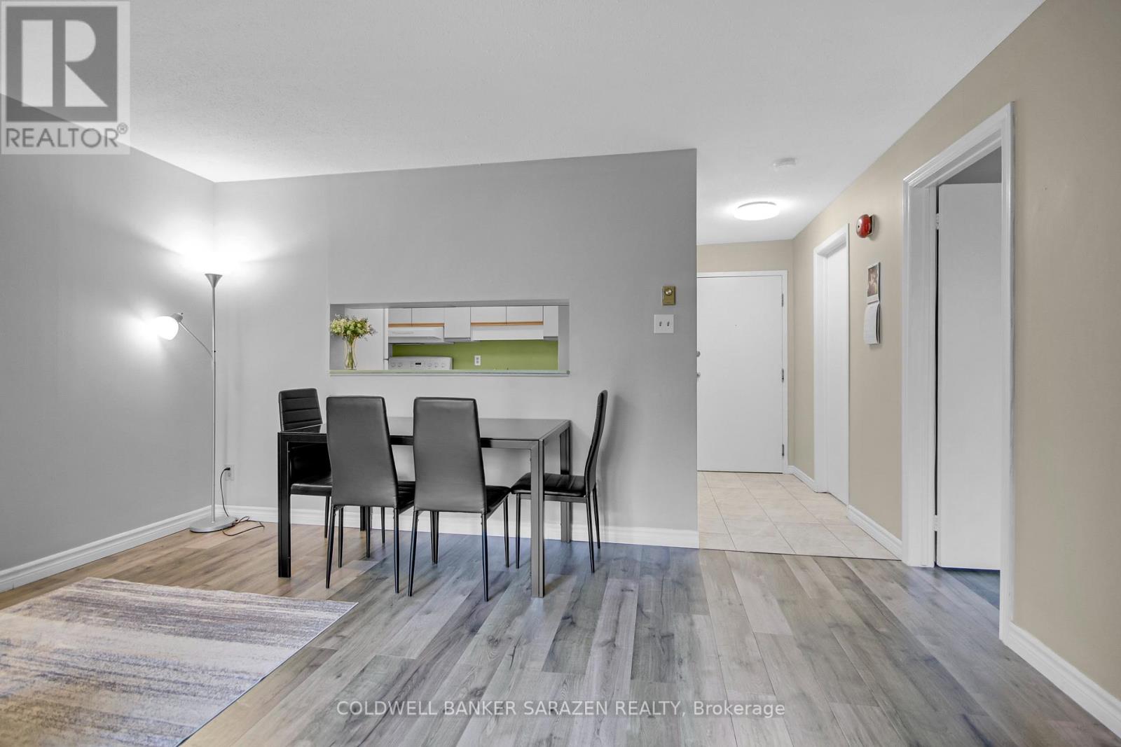 412 - 214 Viewmount Drive