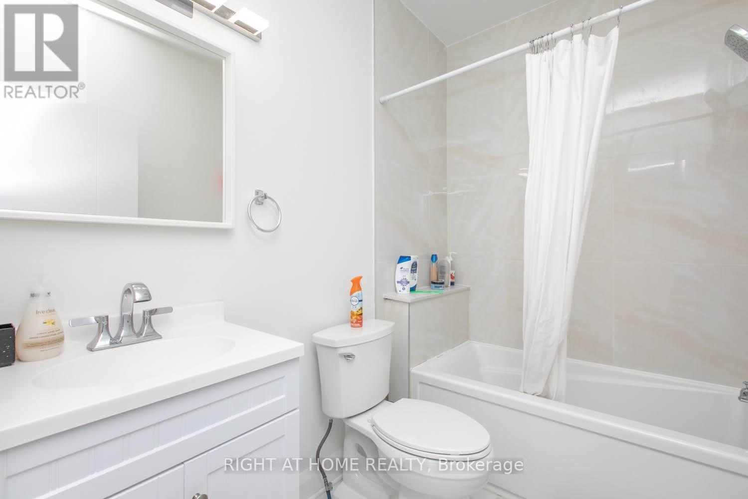 62 Baseline Road, Unit 1558
