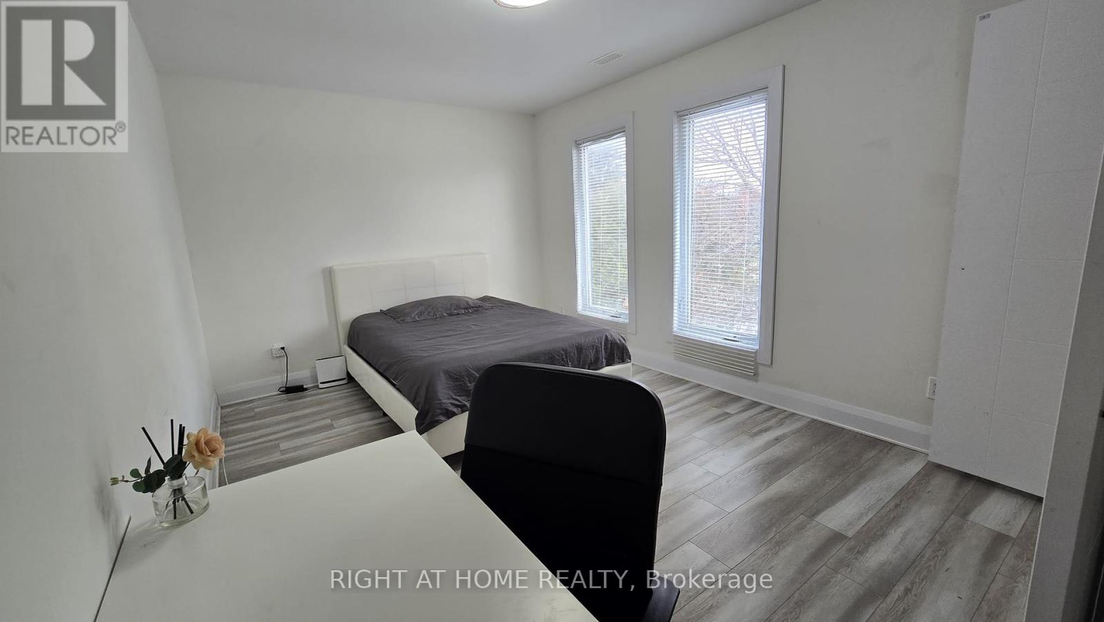 62 Baseline Road, Unit 1558