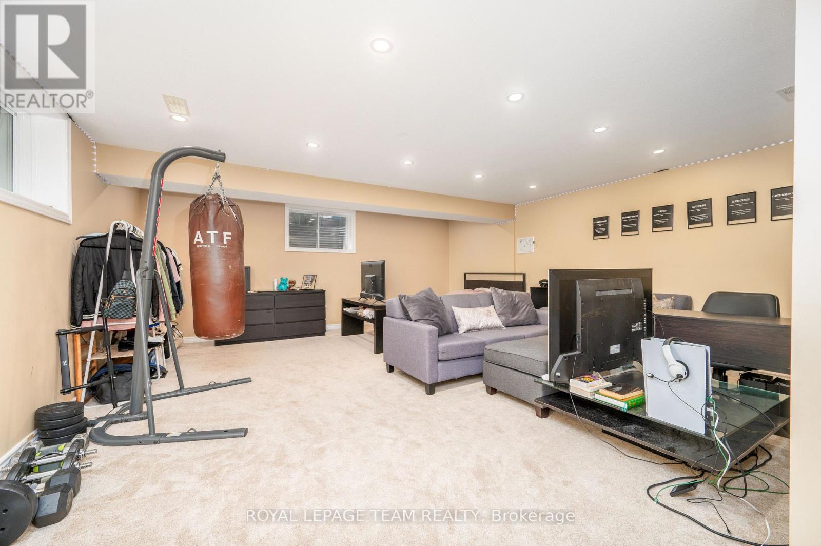 357 Widgeon Way