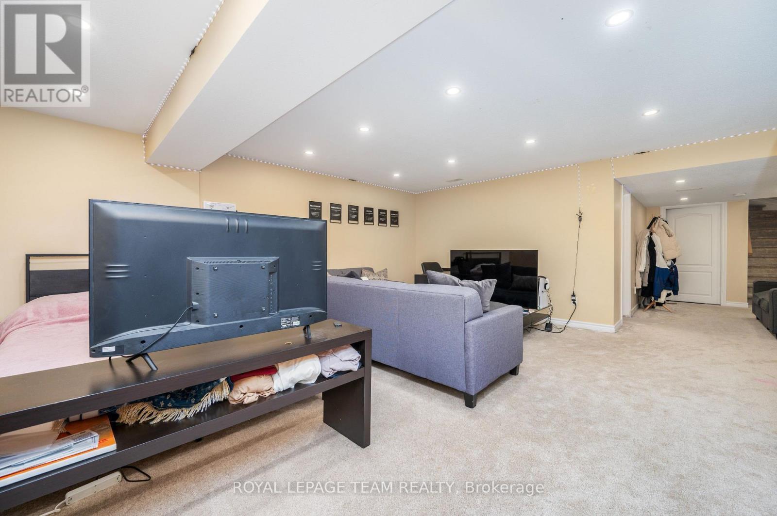 357 Widgeon Way