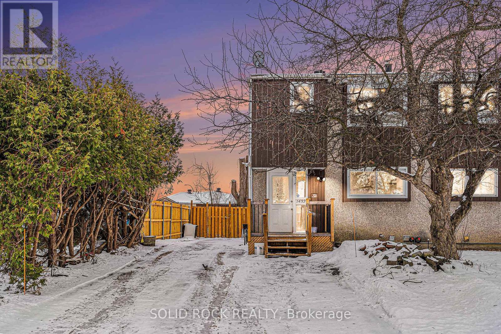 1432 Leigh Crescent