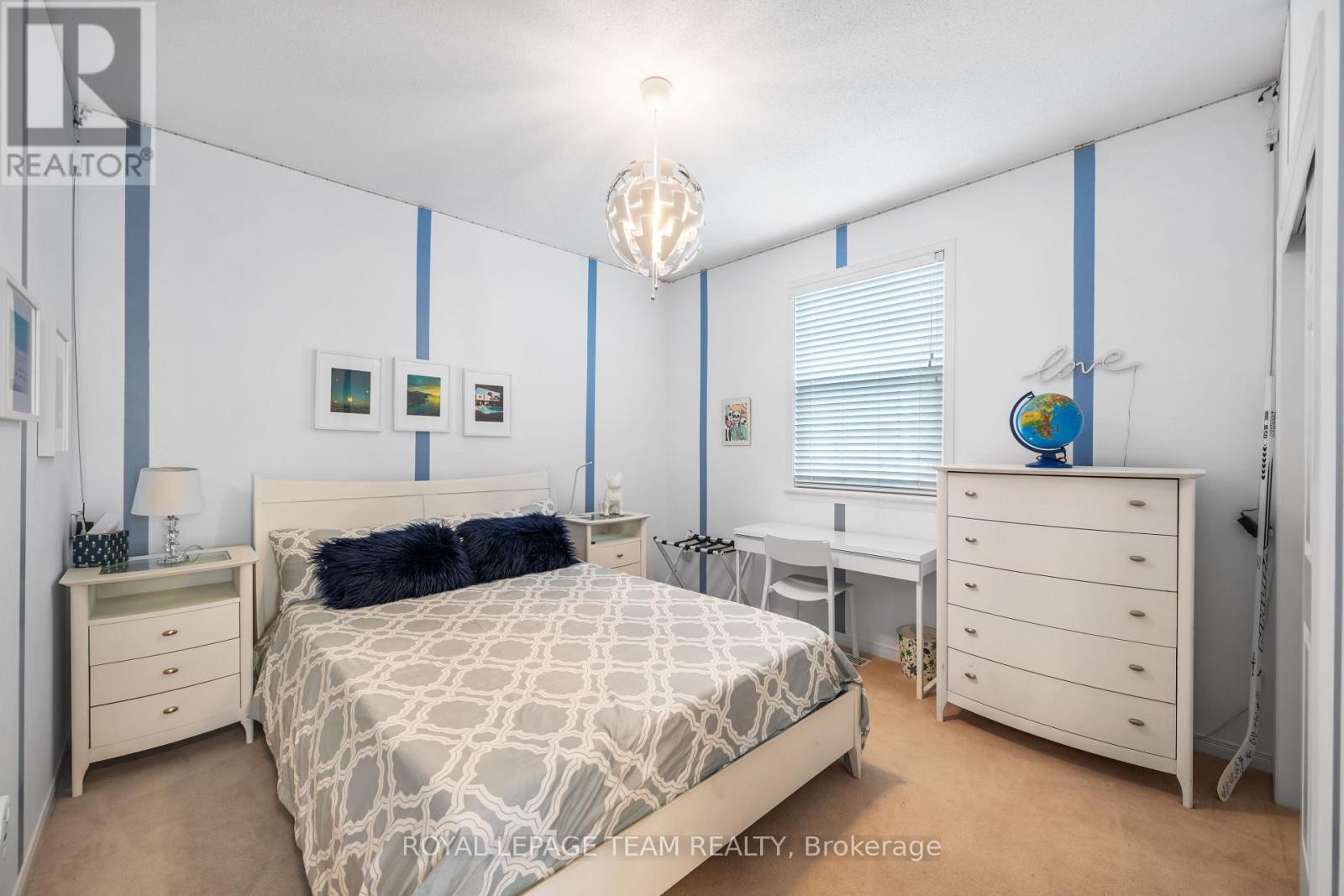 22 Leatherwood Crescent