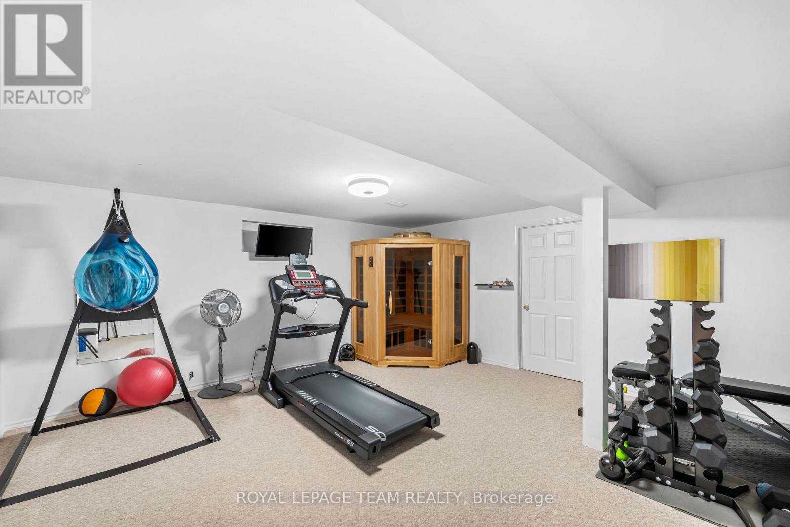 22 Leatherwood Crescent