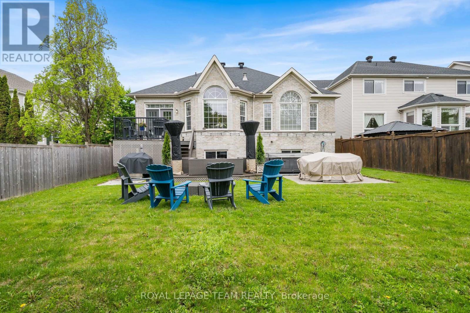 22 Leatherwood Crescent