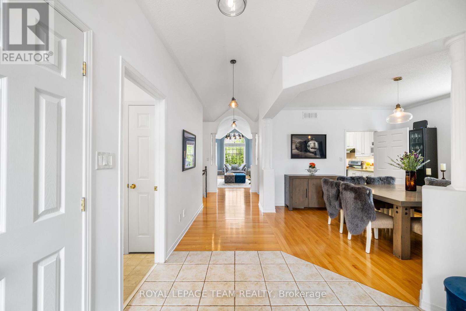 22 Leatherwood Crescent