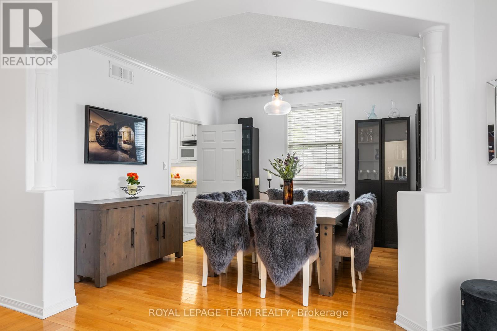 22 Leatherwood Crescent