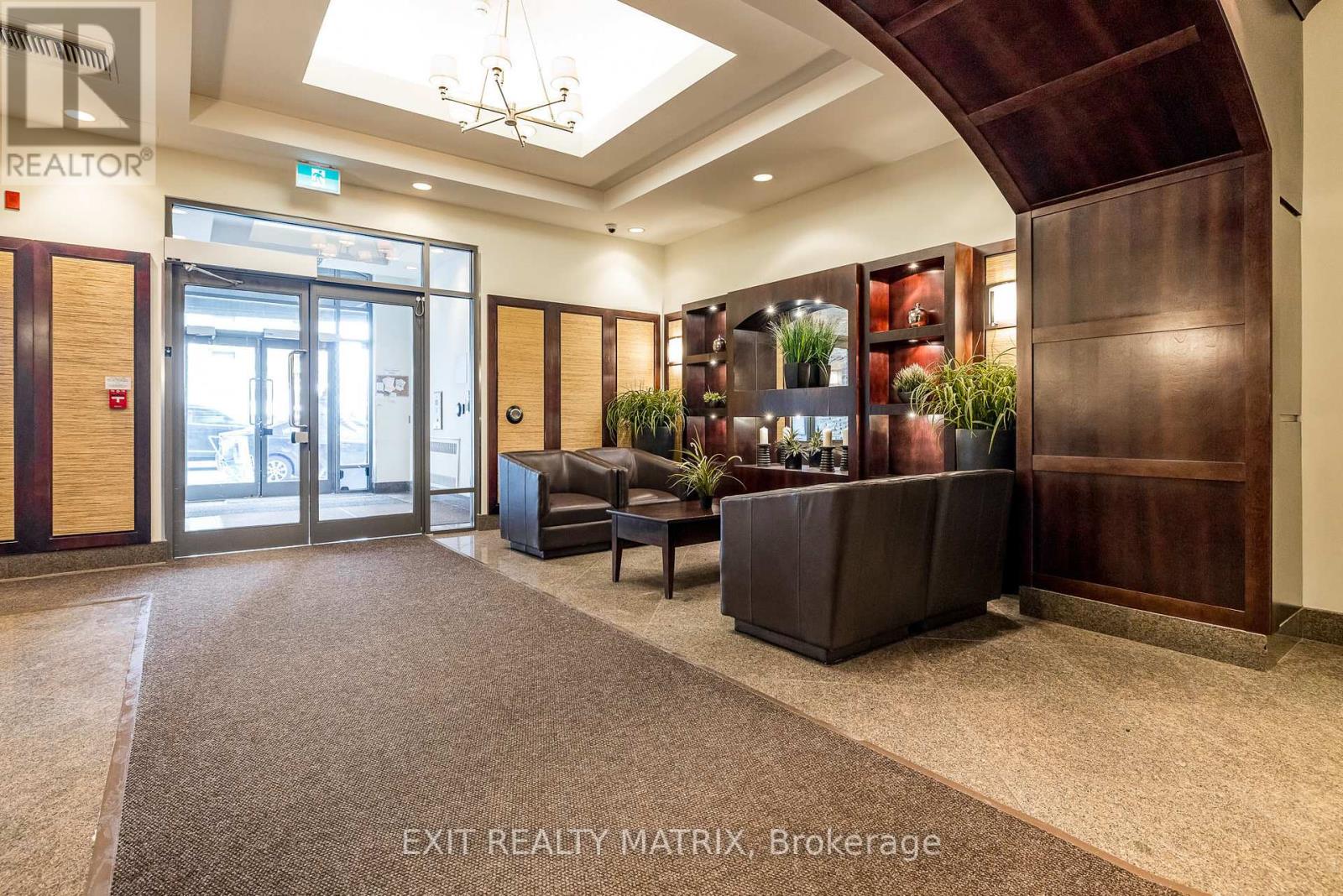 1111 - 200 Besserer Street